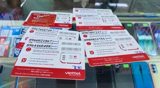 Transfert à la police pour gérer les personnes possédant plus de 10 cartes SIM mobiles illégales