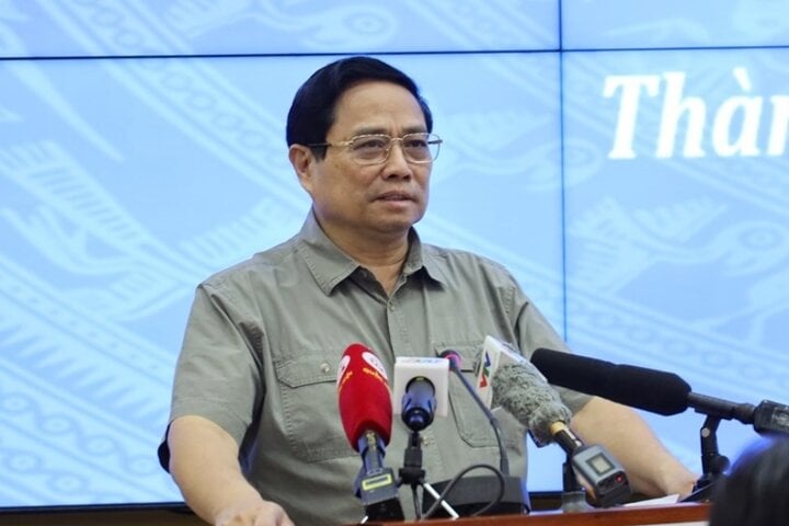 Prime Minister Pham Minh Chinh speaks at the conference. (Photo: HCM City News Agency)