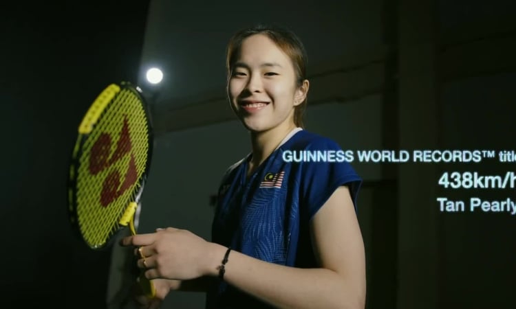 Pearly Tan stellt einen Badminton-Rekord mit 438 km/h auf