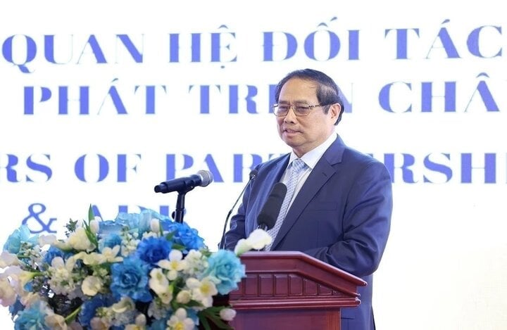 นายกรัฐมนตรี Pham Minh Chinh กล่าวสุนทรพจน์ในงาน (ภาพ: VNA)