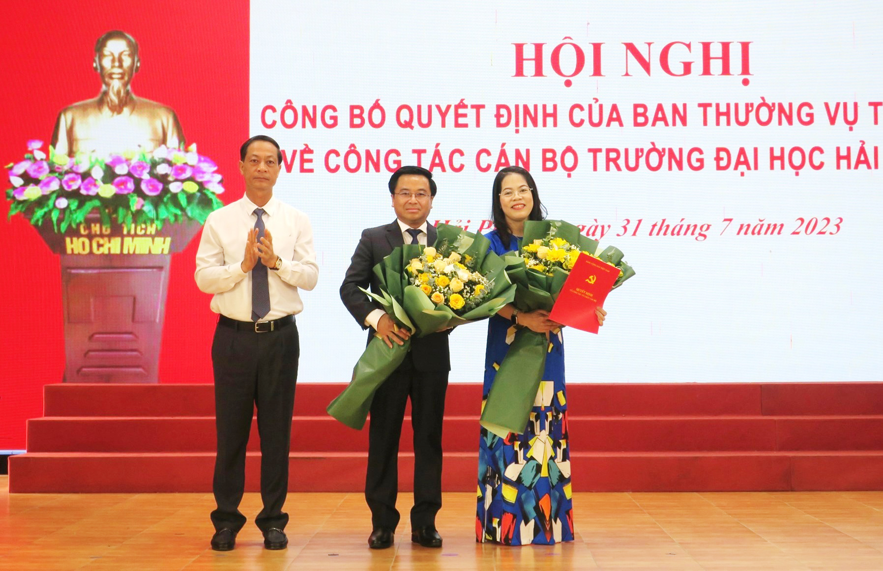 Trường Đại học Hải Phòng có 2 cán bộ mới - Ảnh 1.