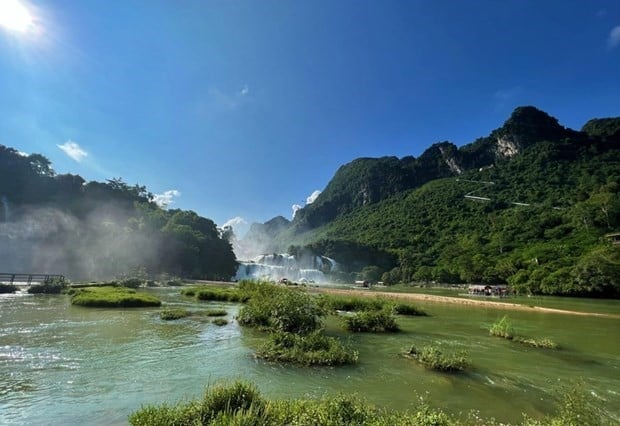Pilot operation of Ban Gioc Waterfall Scenic Area (Vietnam) - Detian (China) from September 15 - photo 1