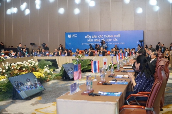 Forum des villes d'amitié et de coopération de Danang