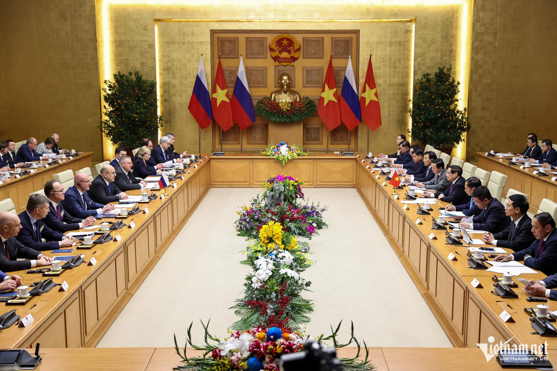 Russia is ready to participate in building Vietnam's nuclear power industry.