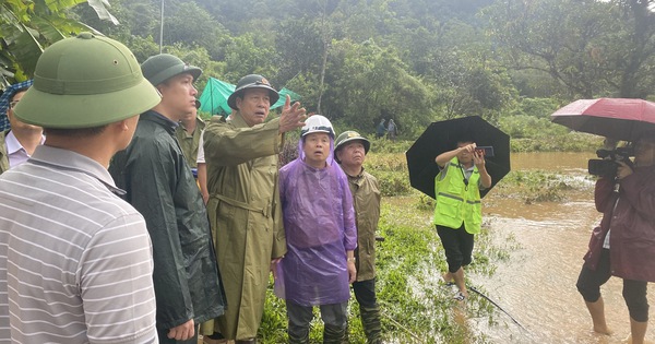 도로국장, 하장 국도 2호선 산사태 복구 지시