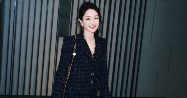 Learn from star Chau Tan how to dress 'beautifully' in the fall