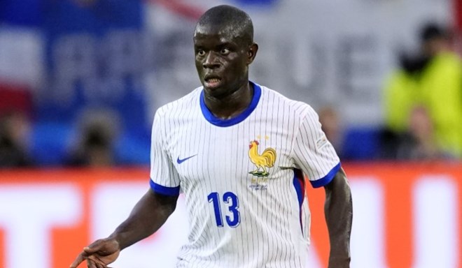 Kante's formidable presence in the French midfield at EURO 2024