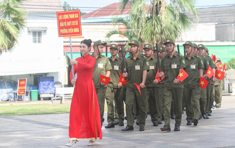 Binh Duong gründet Sicherheits- und Ordnungsschutztruppe auf Basisebene mit mehr als 4.000 Mitgliedern