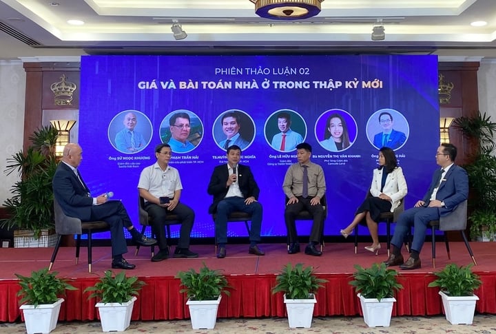 El Seminario Inmobiliario 2025 con el tema “El camino hacia la década del crecimiento” se celebró en la ciudad de Ho Chi Minh el 18 de diciembre. (Foto: Dai Viet)