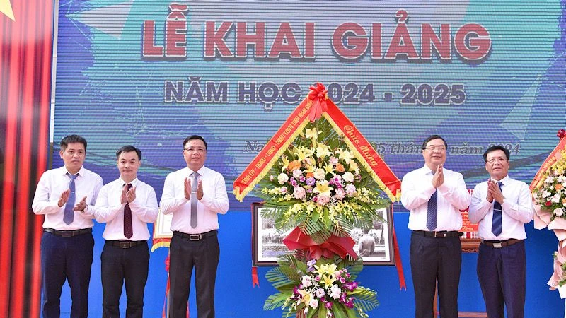 Nam Dinh strives to maintain educational achievements