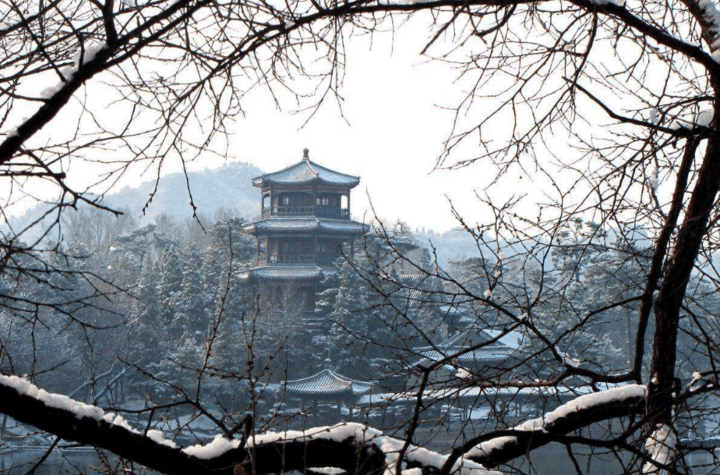 La arquitectura del Thua Duc Mountain Resort prioriza la preservación de la belleza natural y estar en armonía con la naturaleza tanto como sea posible. (Foto: Sohu)