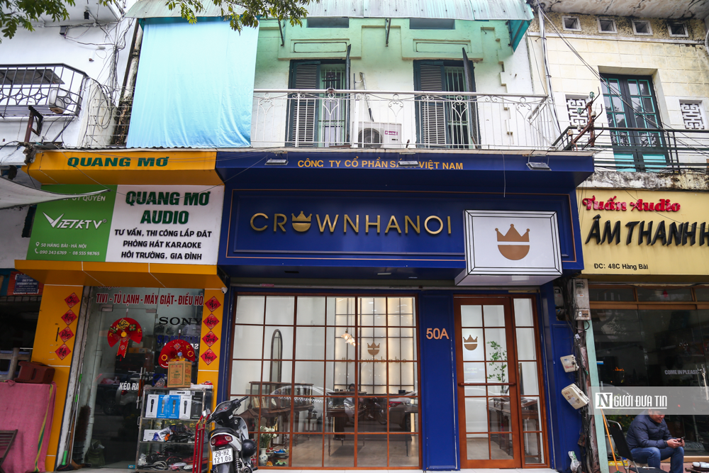 Real estate - How are the 'golden' lands managed by Savina now? (Image 8).