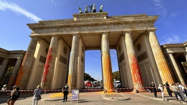 Đức huy động hơn 500 cảnh sát giải tán làn sóng biểu tình trên khắp thủ đô Berlin