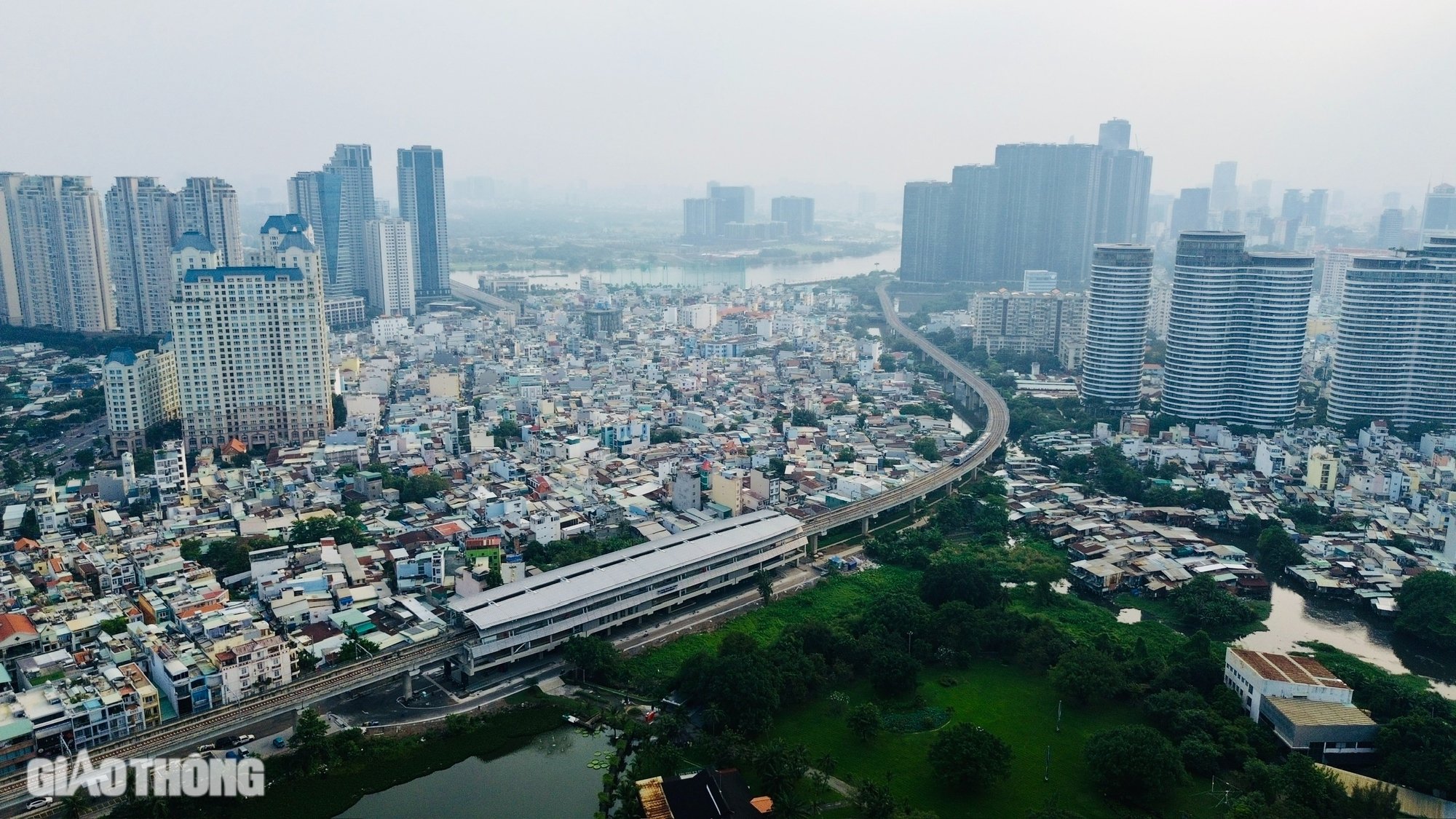 Giảm tiếng ồn từ loa phát thanh metro số 1, tránh ảnh hưởng đến đời sống của dân- Ảnh 2.