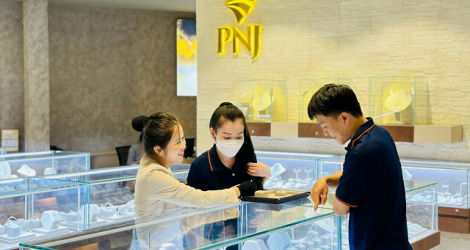 PNJ Chairman's daughter plans to spend nearly 390 billion VND to buy shares