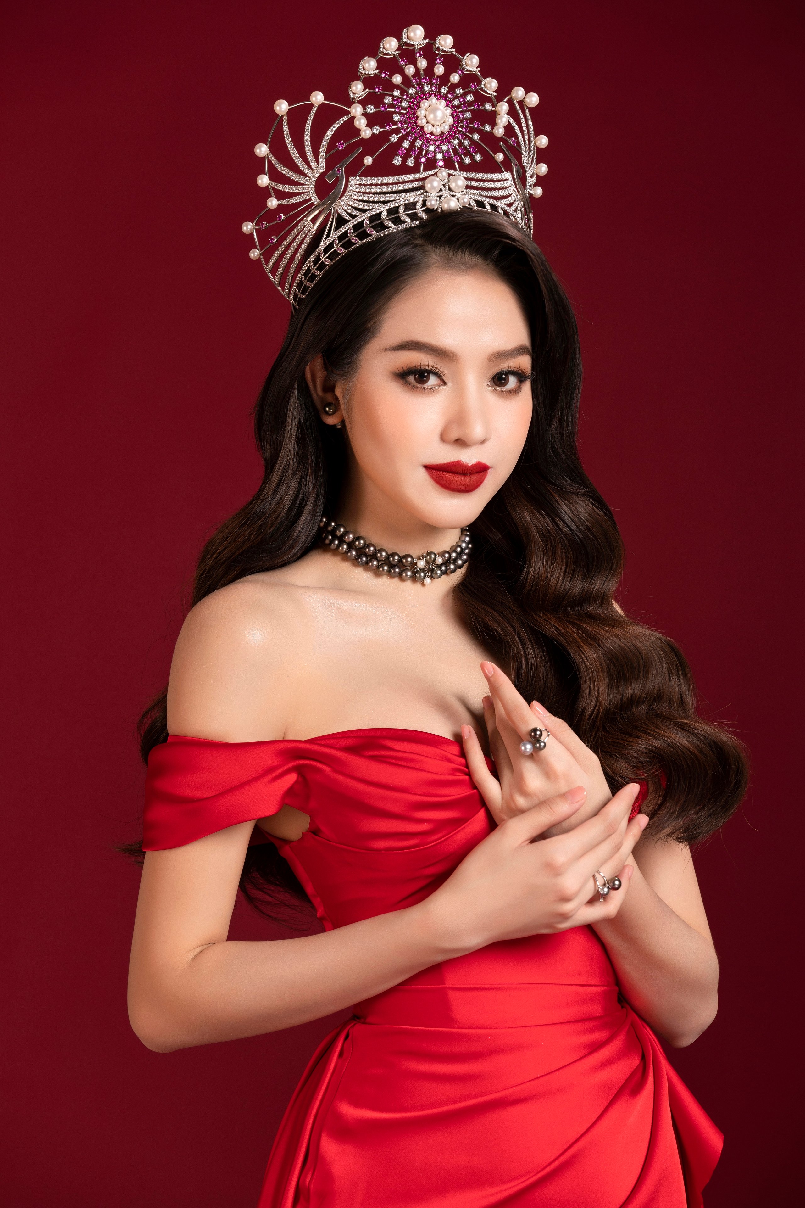 Nhan sắc xinh đẹp đầy mê hoặc của mỹ nhân Đà Nẵng cao 1,76m sẽ đi thi Miss International 2024- Ảnh 4.