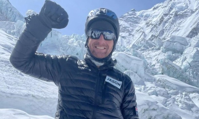 Australian man dies while climbing Mount Everest 3 weeks ago. Photo: News.com.au.