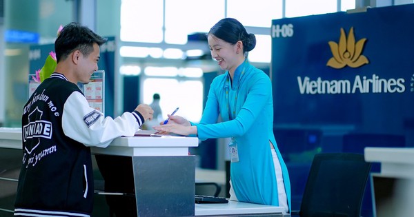 Vietnam Airlines opens direct flight connecting Hanoi