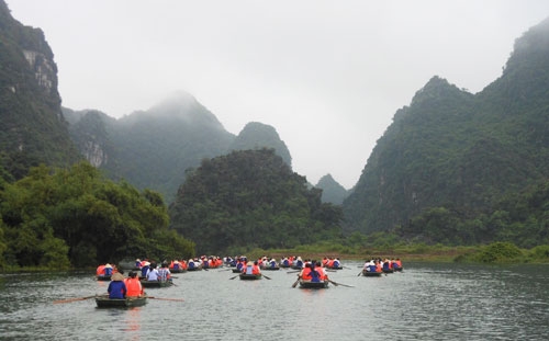 Tour to explore Trang An