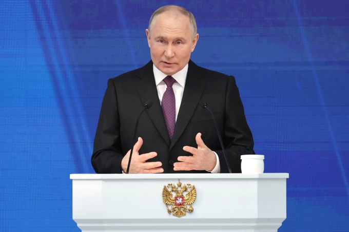 ウラジーミル・プーチン大統領は2月29日、モスクワのゴスティヌイ・ドヴォル会議センターで一般教書演説を行った。写真：AFP