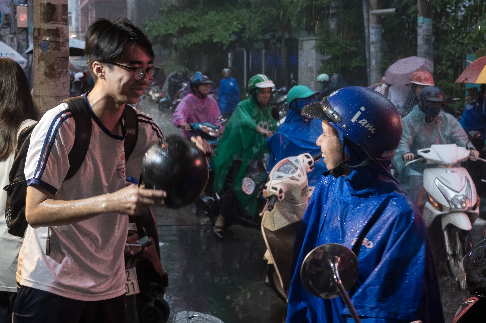 Đề thi tiếng Anh dễ, nhưng có câu thành ngữ nào khiến nhiều thí sinh 'đứng hình'? - Ảnh 2.