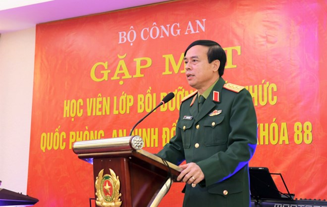 Hai tướng quân đội cùng lúc nghỉ hưu