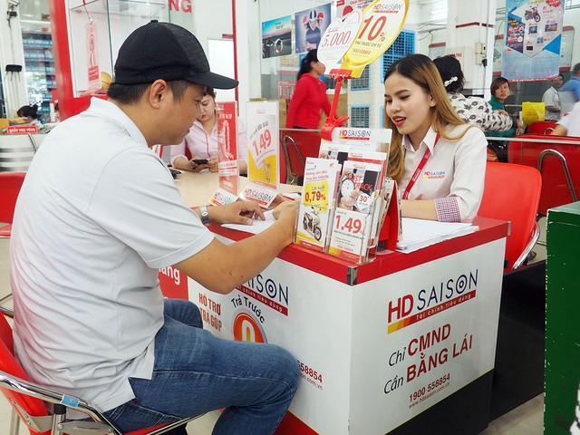 HD SAISON đẩy mạnh gói vay 10.000 tỉ đồng, cùng công nhân vượt khó - Ảnh 2.