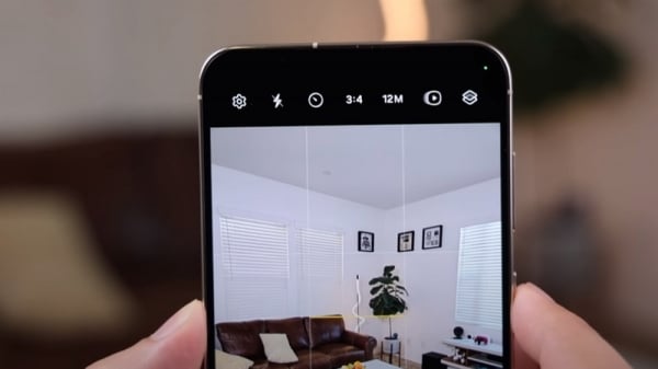 Cách bật thanh cân bằng camera trên One UI 6 đơn giản, nhanh chóng