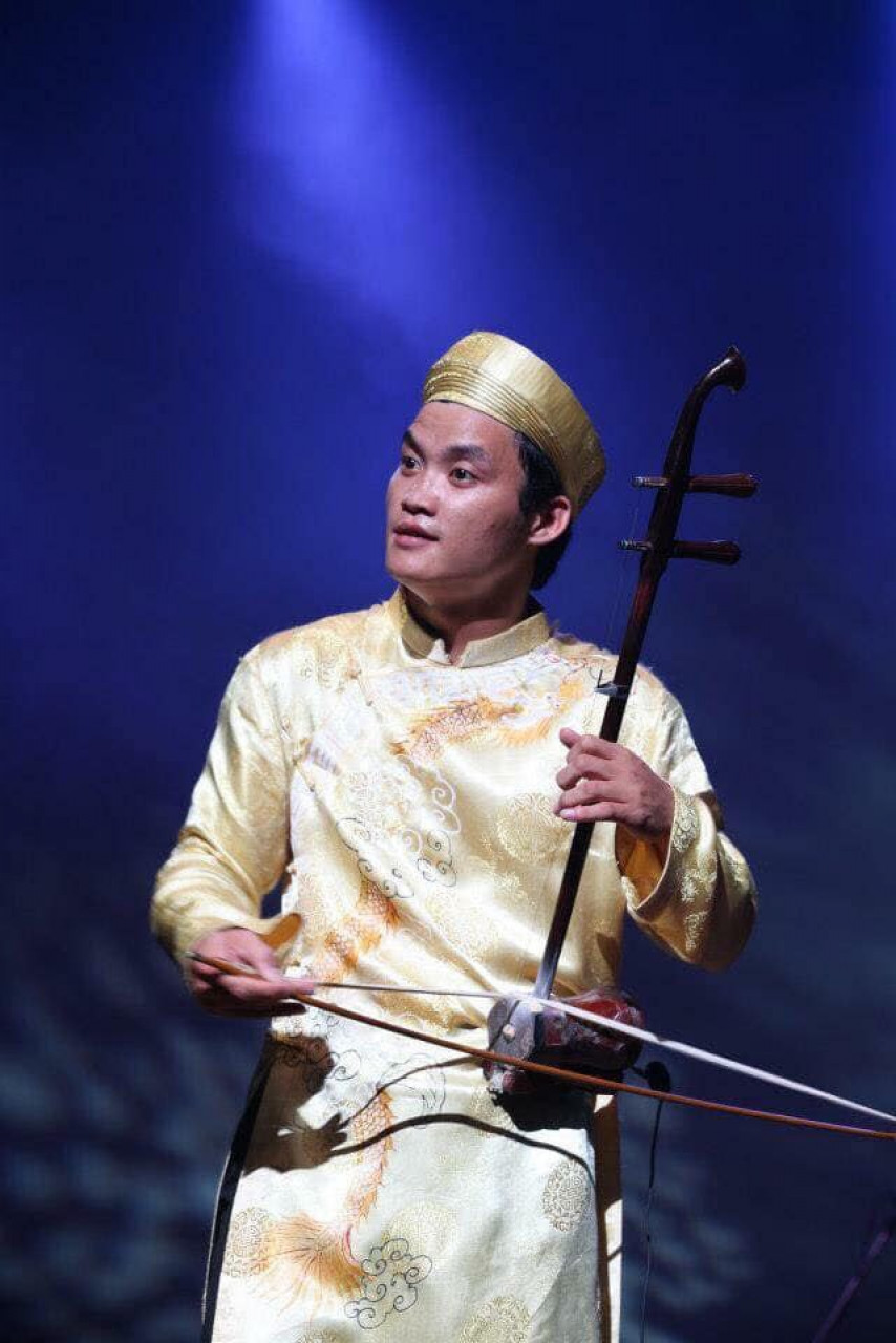 Sao Việt bàng hoàng khi 