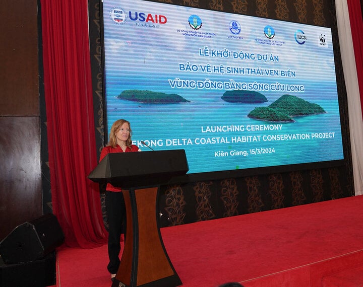 Le directeur de l'USAID Vietnam, Aler Grubbs, prend la parole lors de l'événement. (Photo : USAID Vietnam)