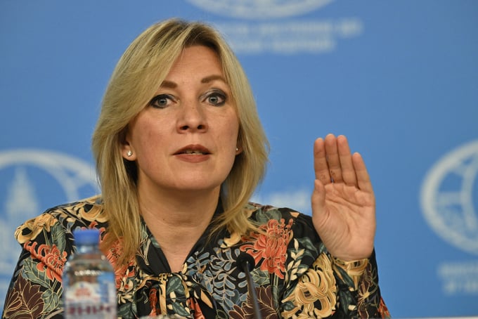 La porte-parole du ministère russe des Affaires étrangères Maria Zakharova lors d'une conférence de presse à Moscou en avril. Photo : AFP