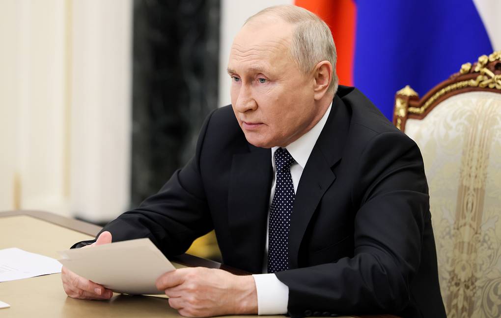 Kinh tế Ukraine đang suy sụp, Tổng thống Putin lạc quan về kinh tế Nga  - Ảnh 3.