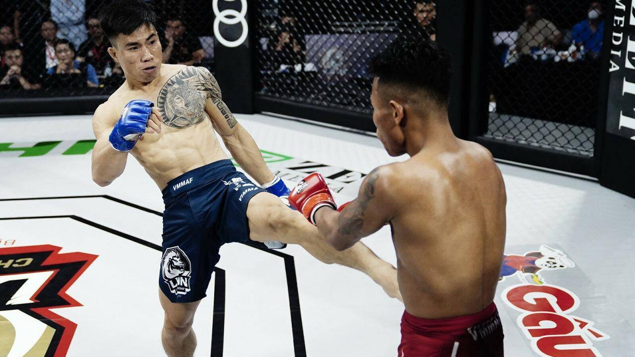 ម្ចាស់​ជើង​ឯក Asian Sanshou ធ្លាក់​ក្នុង​ការ​ប្រកួត MMA របស់​វៀតណាម​ដោយ​សារ​តែ​ការ​ចាប់​ដៃ