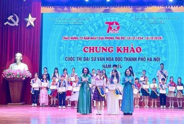 Trao giải cuộc thi Đại sứ Văn hóa đọc thành phố Hà Nội năm 2024