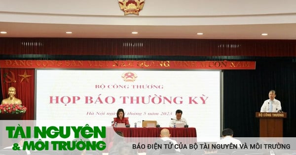 Bộ Công thương trả lời các vấn đề nóng về điện - thuế