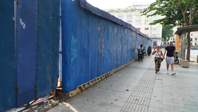 Pourquoi le District 1 a-t-il proposé de construire 6 terrains de premier choix à Ho Chi Minh-Ville comme parkings ? photo 8