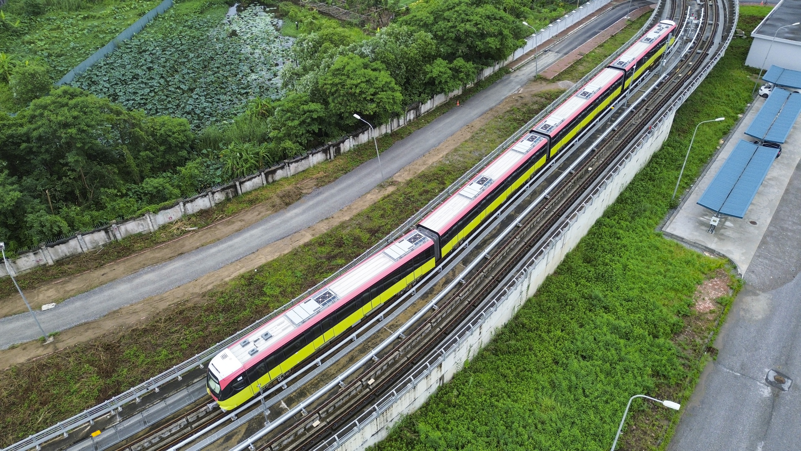 Toàn cảnh tuyến metro Nhổn - ga Hà Nội trước ngày đi vào hoạt động- Ảnh 34.