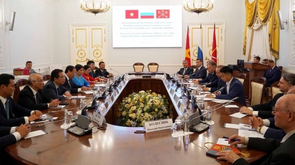 Strengthening cooperation between Ho Chi Minh City and Saint Petersburg