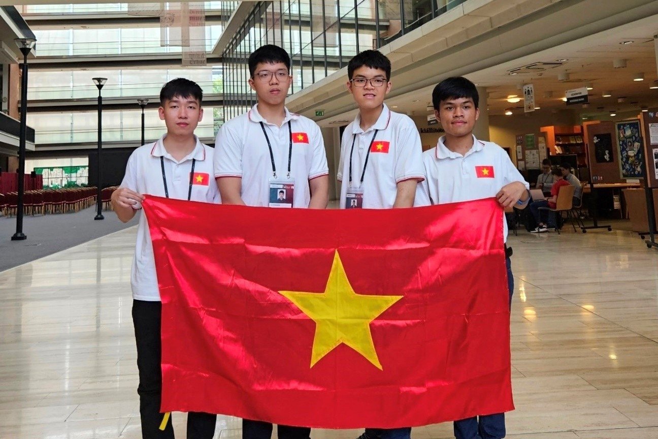 Vietnam gewann 4 Medaillen bei der Internationalen Informatik-Olympiade