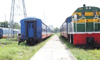 Close-up of Binh Trieu station, which has been 'suspended' for more than 20 years, being adjusted to become a metro station