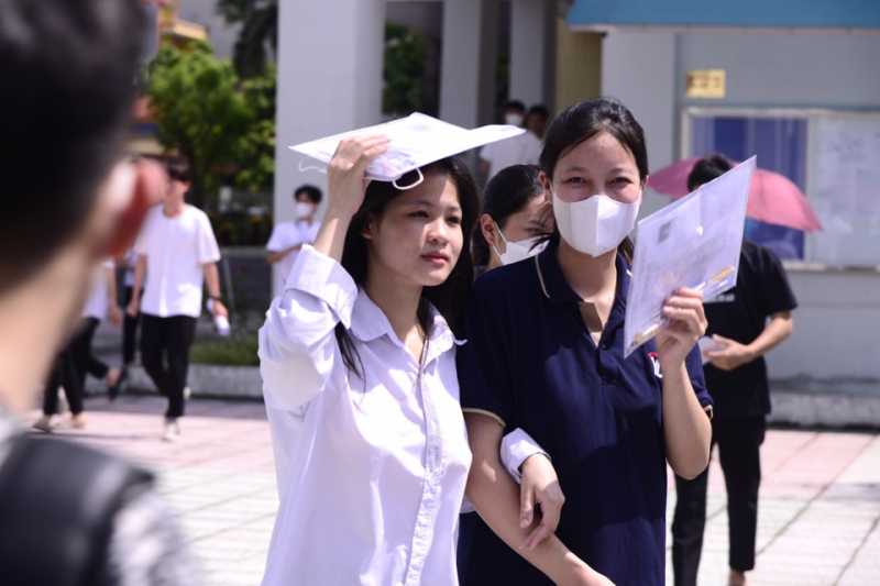 การสอบคัดเลือกนักเรียนดีเด่นระดับมัธยมศึกษาตอนปลายแห่งชาติจะจัดขึ้นในวันที่ 25 และ 26 ธันวาคม 2553