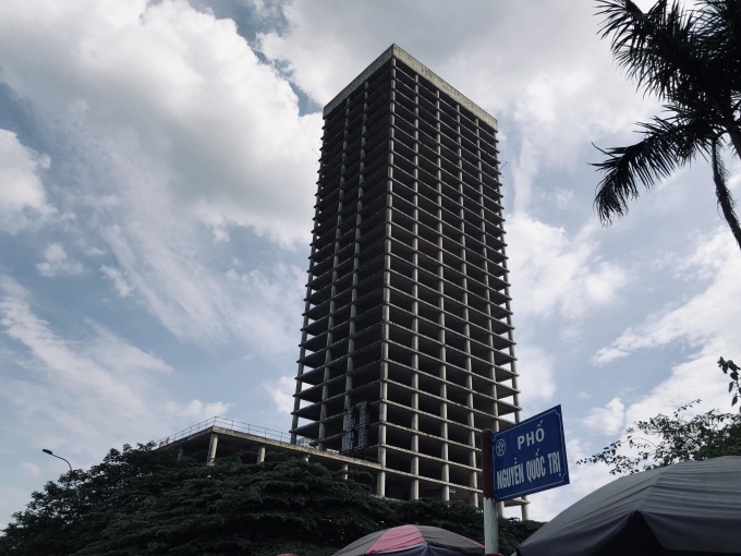 The unfinished Vicem Tower has been abandoned for the past 8 years. Photo: Ngoc Thanh