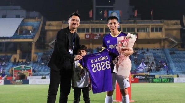 Midfielder Do Hung Dung extends contract with Hanoi Club until 2026