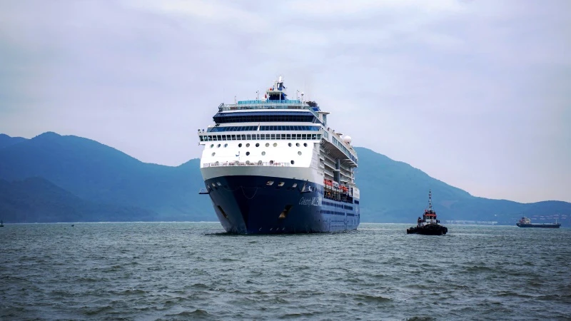 Thua Thien Hue welcomes cruise ship carrying more than 3,000 passengers to Chan May port