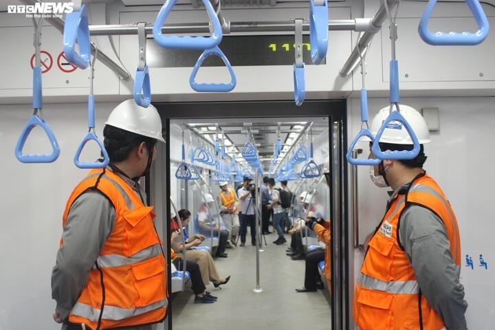 Metro số 1 (Bến Thành - Suối Tiên) dự kiện vận thành thương mại vào cuối năm 2024.