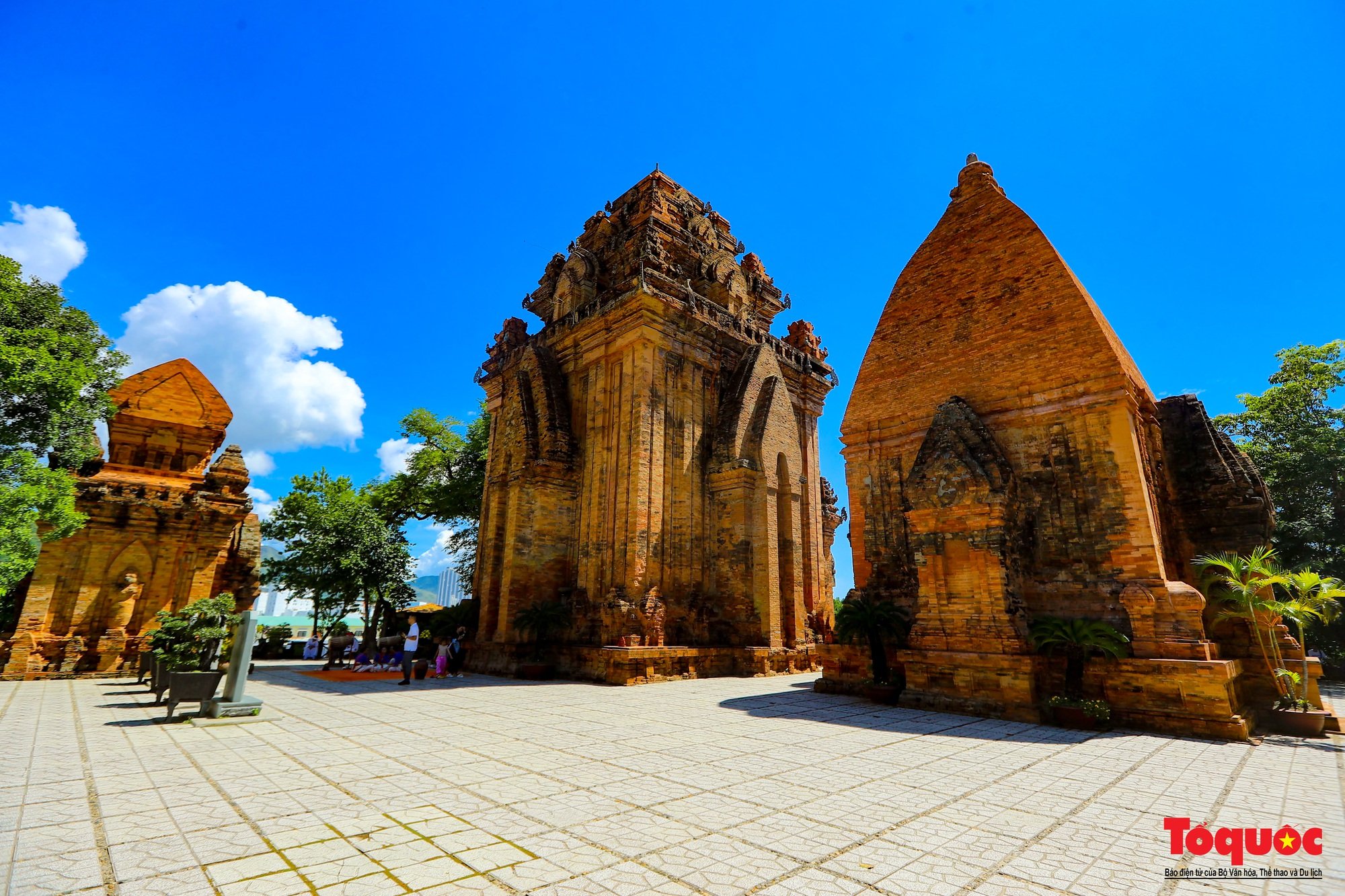 Im Inneren des alten Turms soll ein besonderes Nationaldenkmal errichtet werden