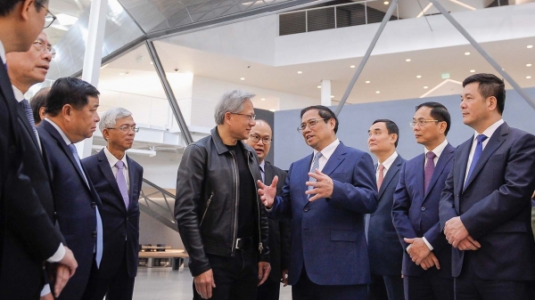 Le Premier ministre Pham Minh Chinh a suggéré que les sociétés technologiques Nvidia, Synopsys et Meta augmentent leurs investissements au Vietnam.