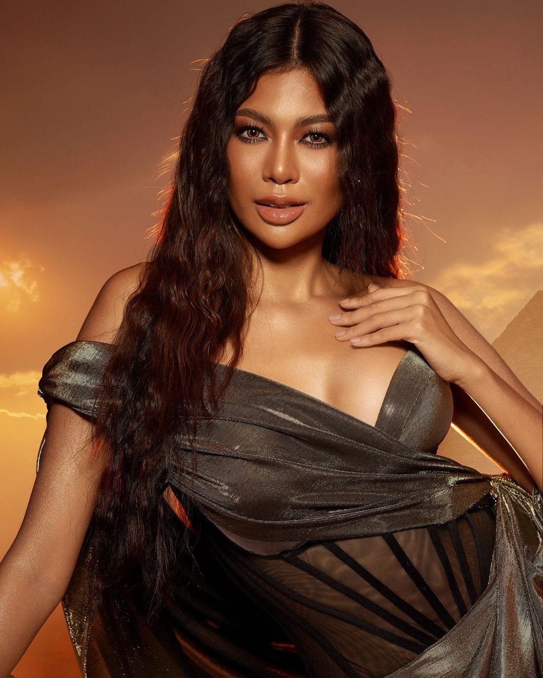 Die philippinische Schönheit ist Thanh Thuys Rivalin bei Miss International Foto 11