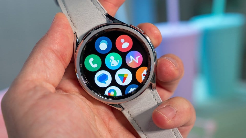 Скоро выйдет Galaxy Watch Ultra.