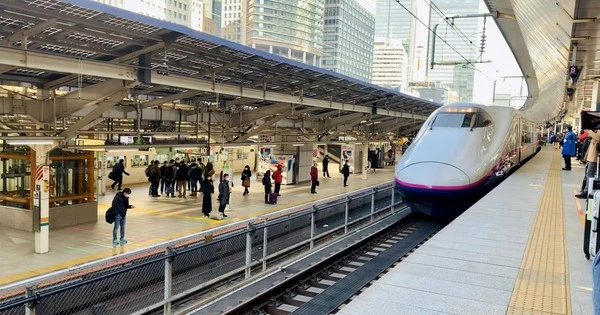 En seulement 1,3 seconde, le train japonais Shinkansen freinera « à la vitesse de l'éclair » lors d'un tremblement de terre